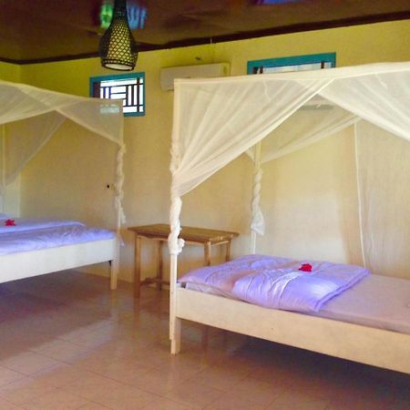 Lakey Beach Inn Hotel Huu Ngoại thất bức ảnh